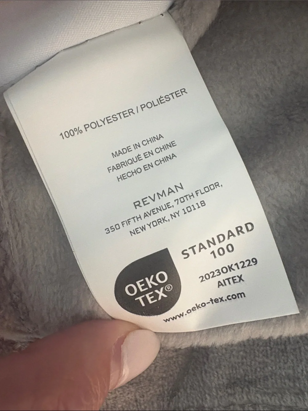 Eddie Bauer Gray Plush Blanket Throw 50” x 70” Embossed Leaf-patterned NEW